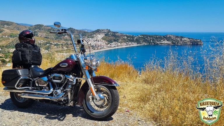 Acantilados de Maro, Cerro Gordo, Provincia de Granada